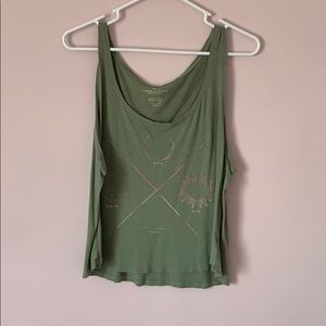 American Eagle green life sun moon tank top
